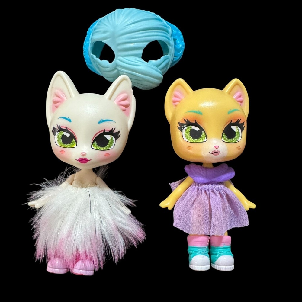 Kitten Catfe Purristas 4" Cat Cafe Girl Dolls Meowables Lot of 2